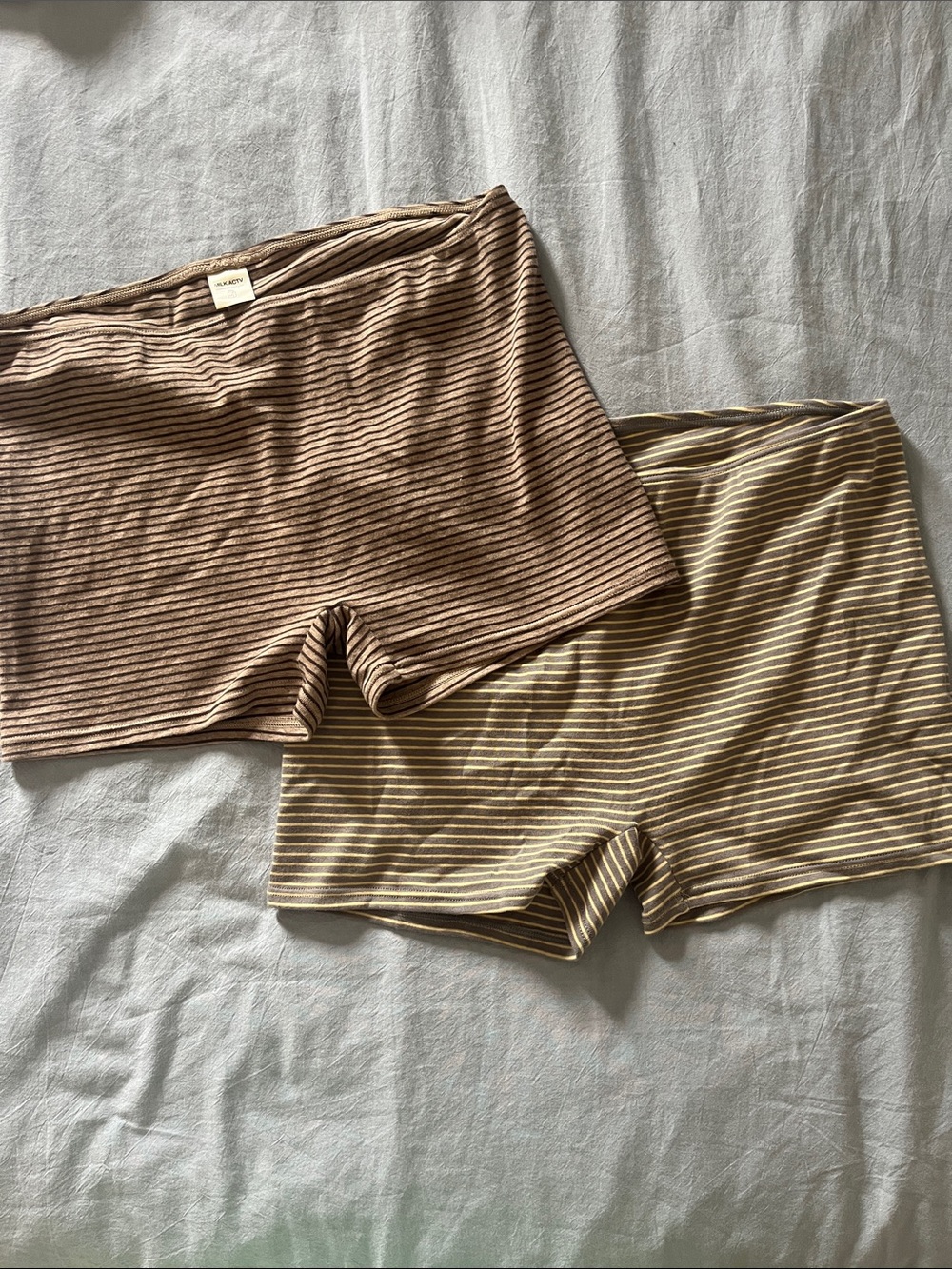 Milkstain Striped Boyshorts